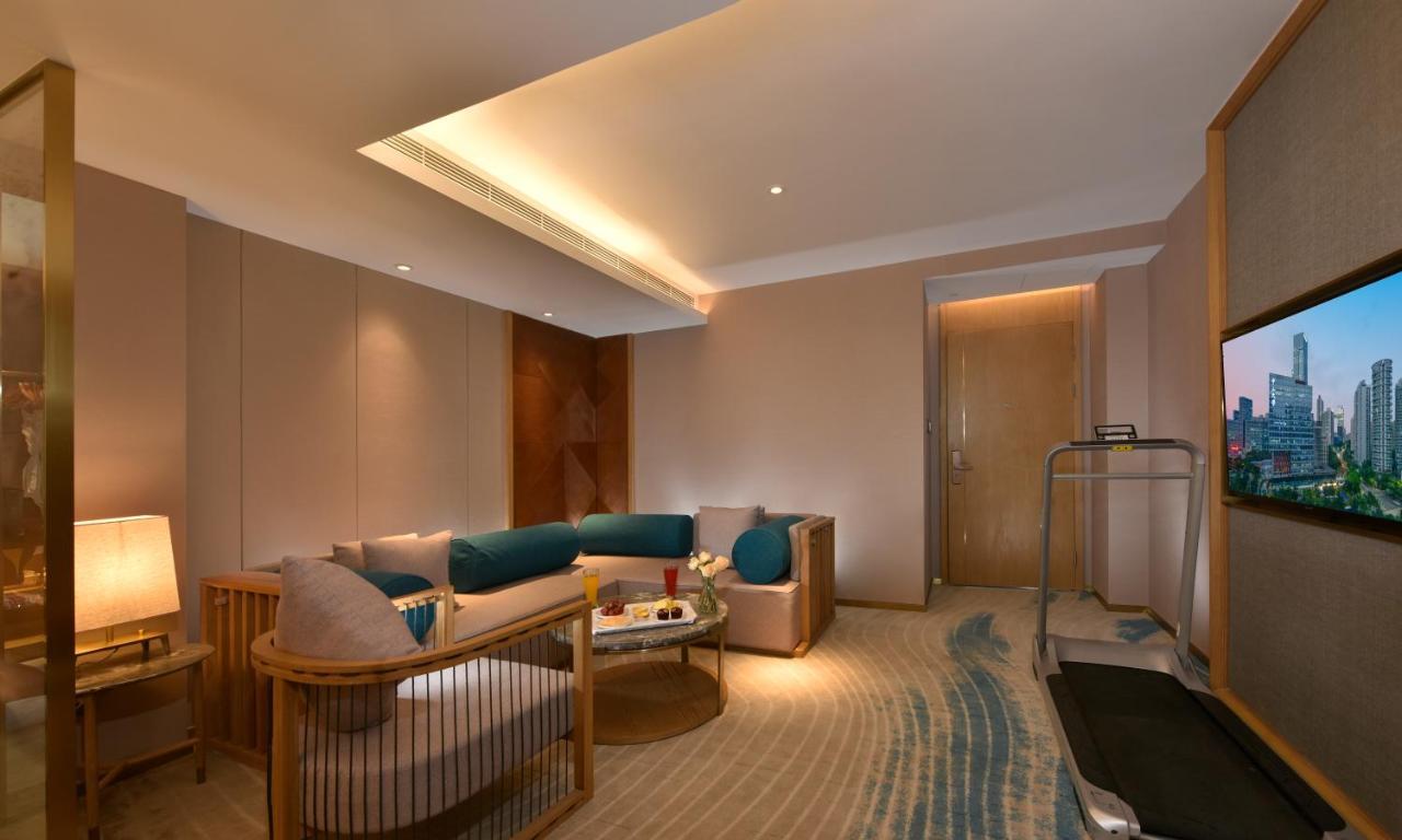 Royce Hotel Шэньчжэнь Экстерьер фото