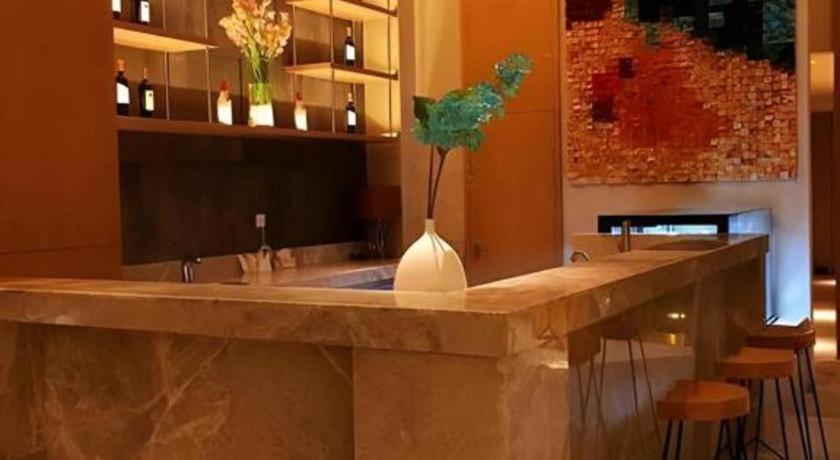 Royce Hotel Шэньчжэнь Экстерьер фото