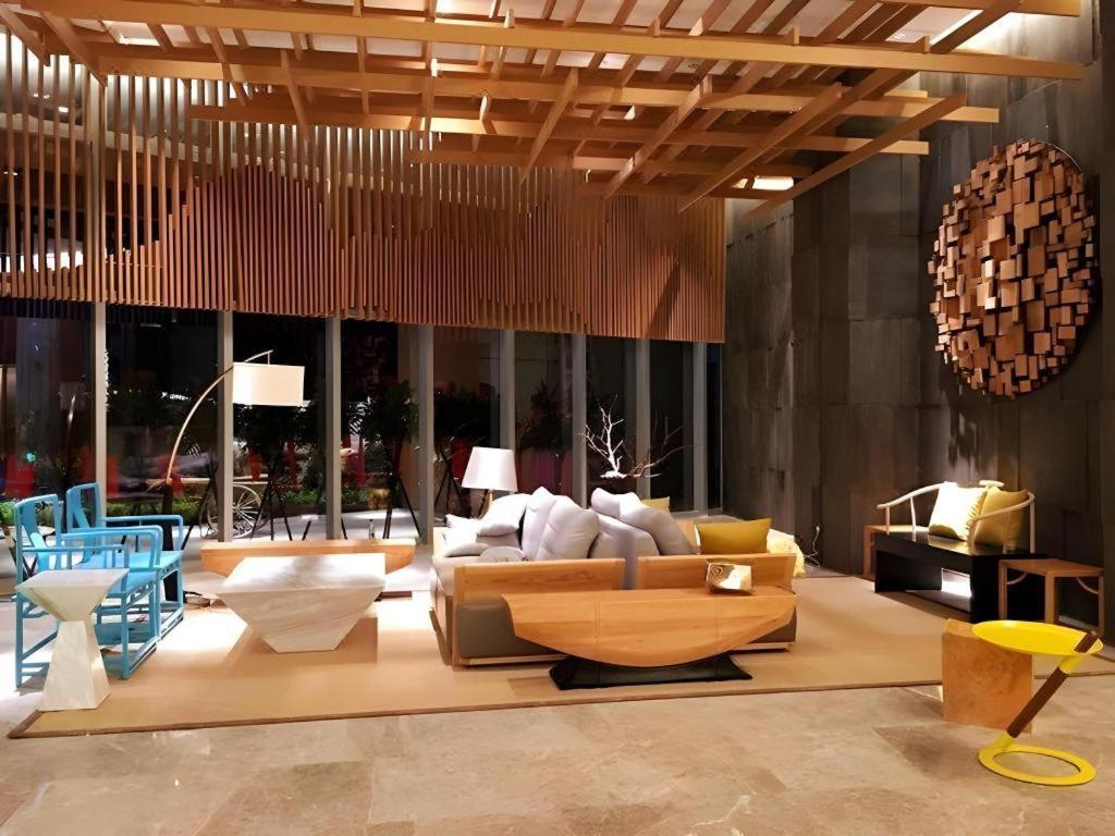 Royce Hotel Шэньчжэнь Экстерьер фото